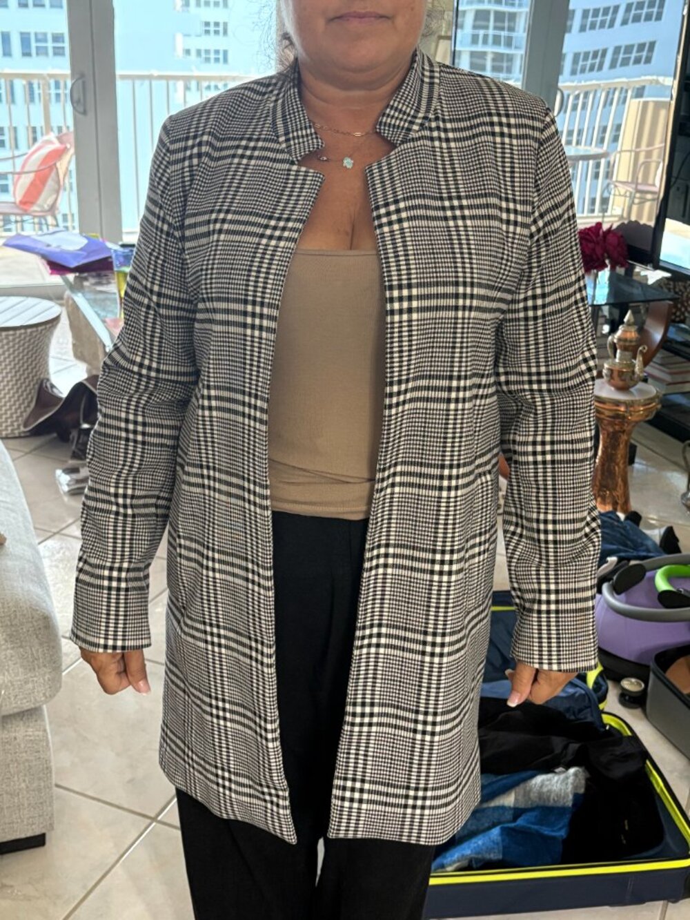 Carolina Belle Montreal Plaid White/Black Modern collar coat Large